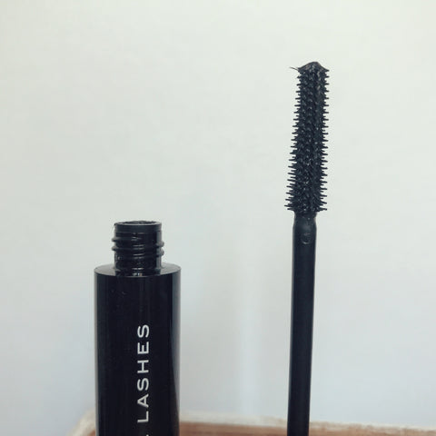 Lola makeup Infinite Lashes Mascara 