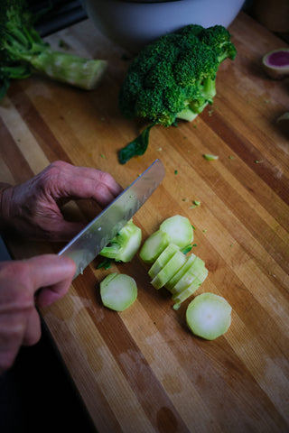 cutting broccoli stems