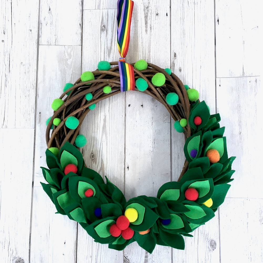 Rainbow Felt & Pompoms Xmas wreath handmade tutorial 