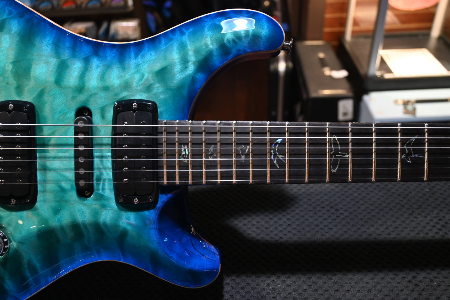 PRS Wood Library Modern Eagle V 10-Top Quilt - Makena Blue Guitar #9303 - Danville Music