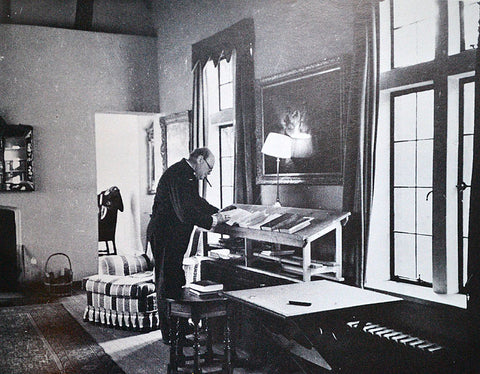 Winston Churchill Desk