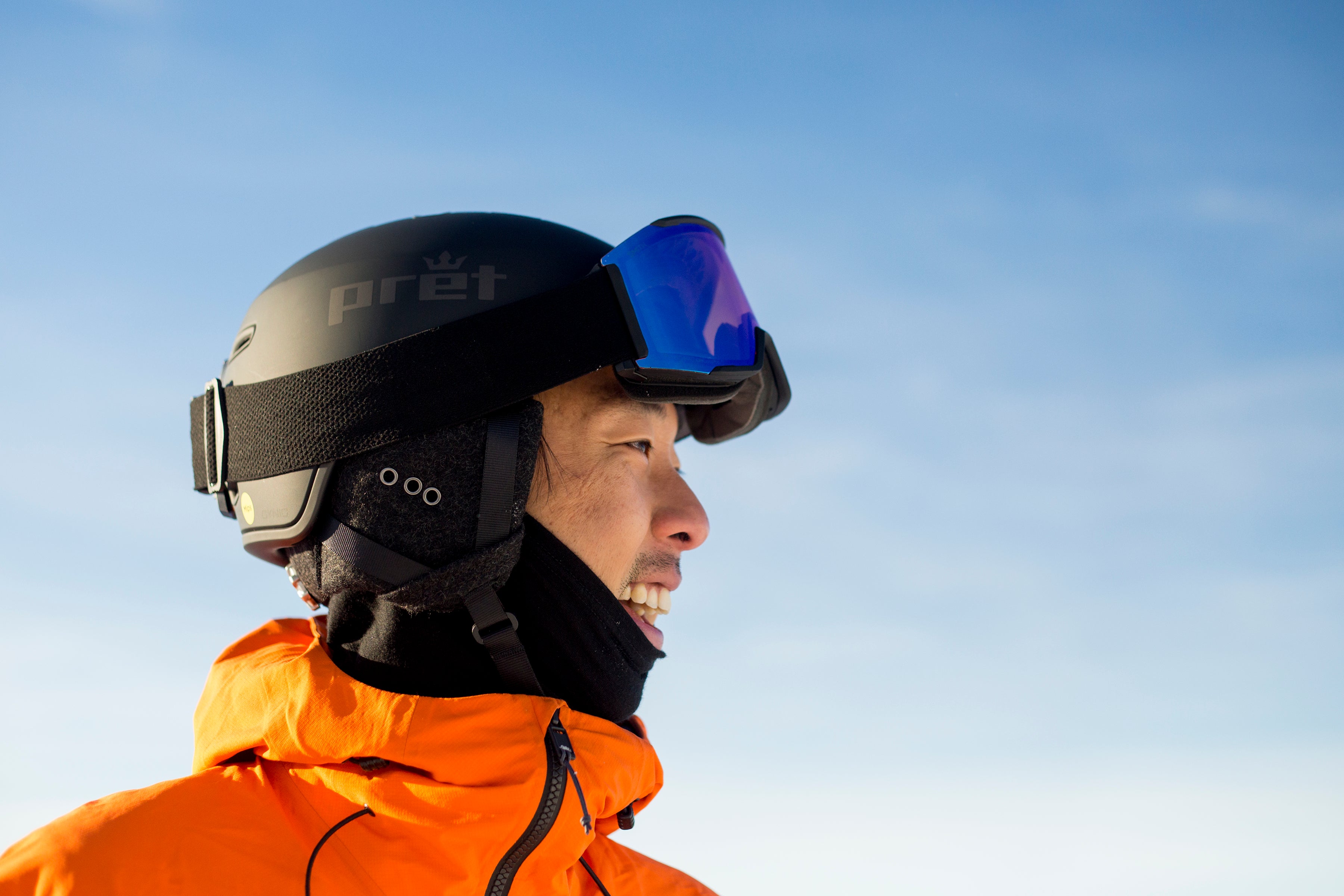 annuleren Doelwit Verslijten Why Ski and Snowboard Helmet Speakers Are Better Than Earbuds – Pret Helmets