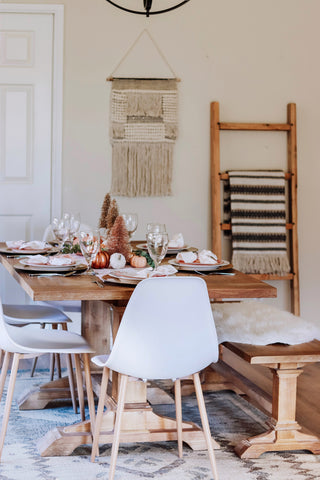 rustic thanksgiving table set up idea