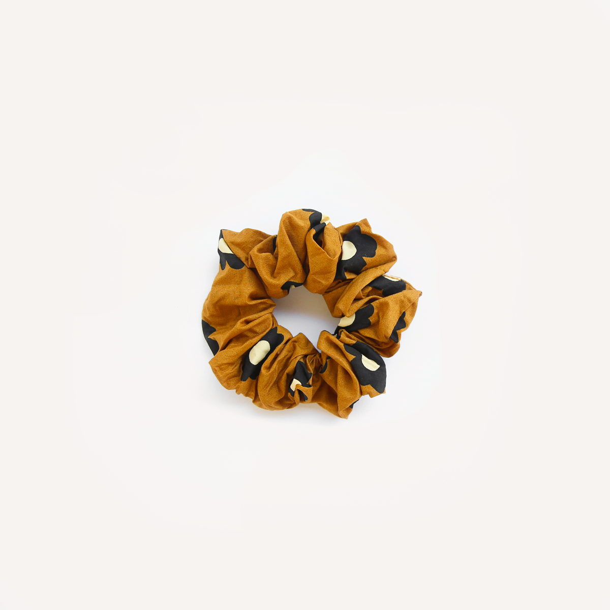 Vilma Scrunchie