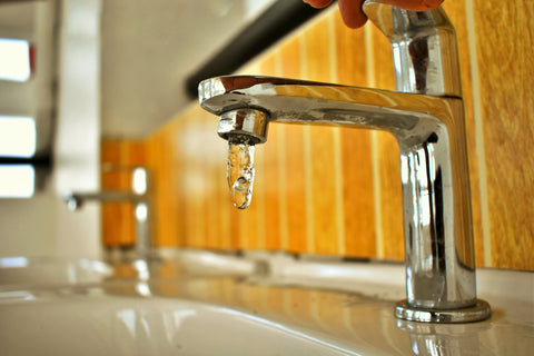 modern-kitchen-faucet-sink