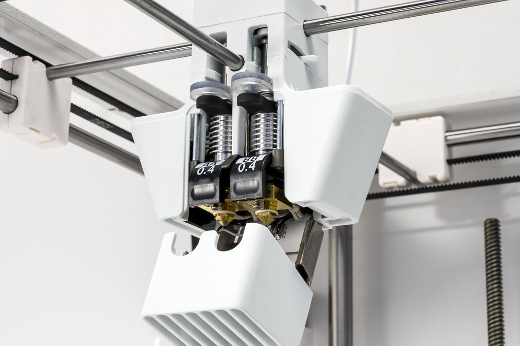 Ultimaker 3 extended 3D dual extrusion printer at Voxel Factory