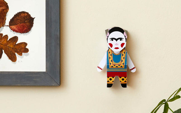 Mother's Day Gift Ideas- Frida Paper Model by ChattyFeet