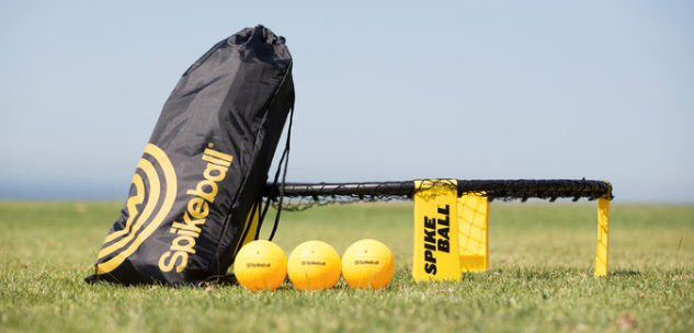 græs Brokke sig Hotellet Shaun Boyer What is Spikeball | Trampoline Ball Game You've seen that  little black and yellow trampoline ball game all over but still have no  clue why groups of people are spiking