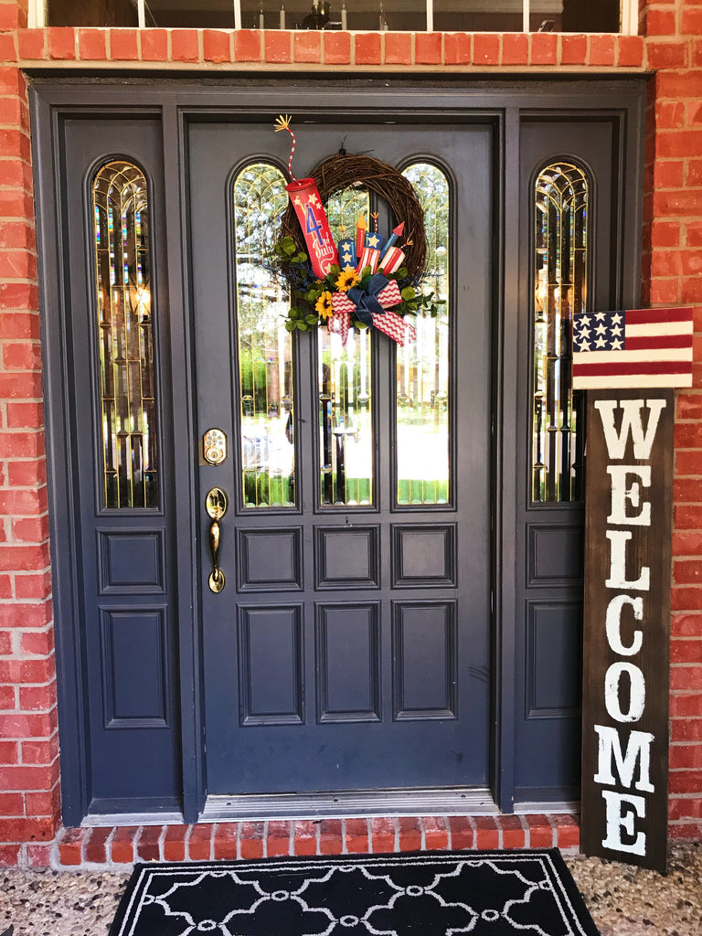 Front door 4th of July decor