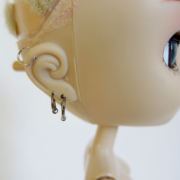 Pullip Cornice doll with pierced ears