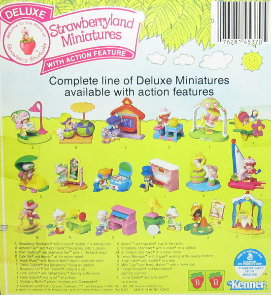 Deluxe Strawberryland Miniatures