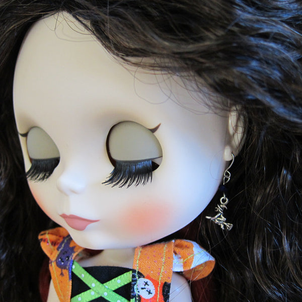 Miniature witch earrings for Blythe doll