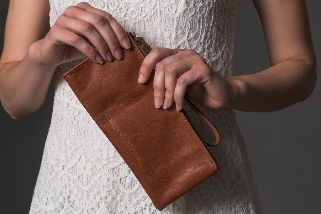 This heirloom clutch was hand-crafted and made to last a lifetime. Leather of this quality is our favorite to use at Orox leather, where we've been making goods by hand for generations. 