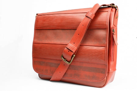 Elvis & Kresse firehose messenger bag