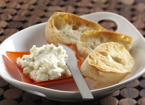 basil cream cheese dip