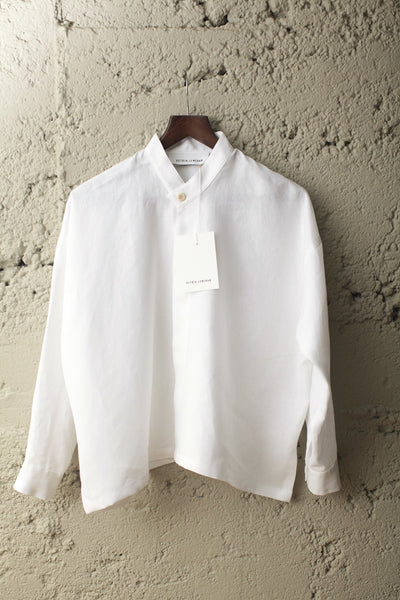 Wide drop sleeve shirt