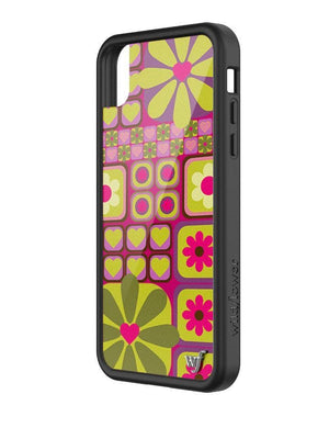 Flower Funk iPhone Xr Case.