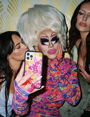 wildflower trixie mattel iphone 14promax