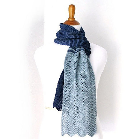 plumo gradient scarf free knitting pattern
