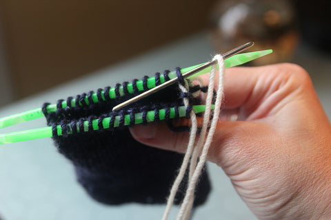 kitchener stitch tutorial - step 5