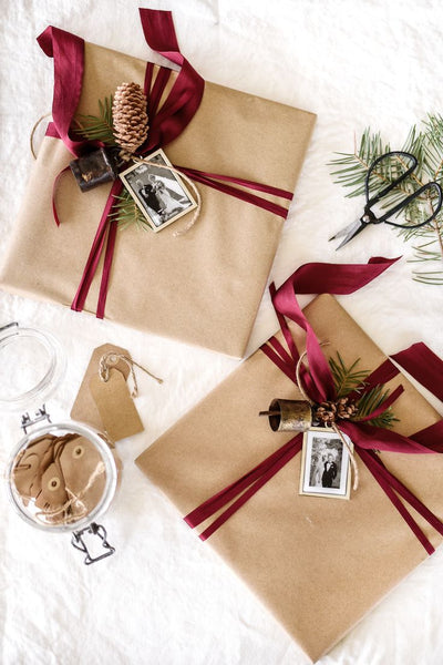 gift wrapping, holidays, spruce