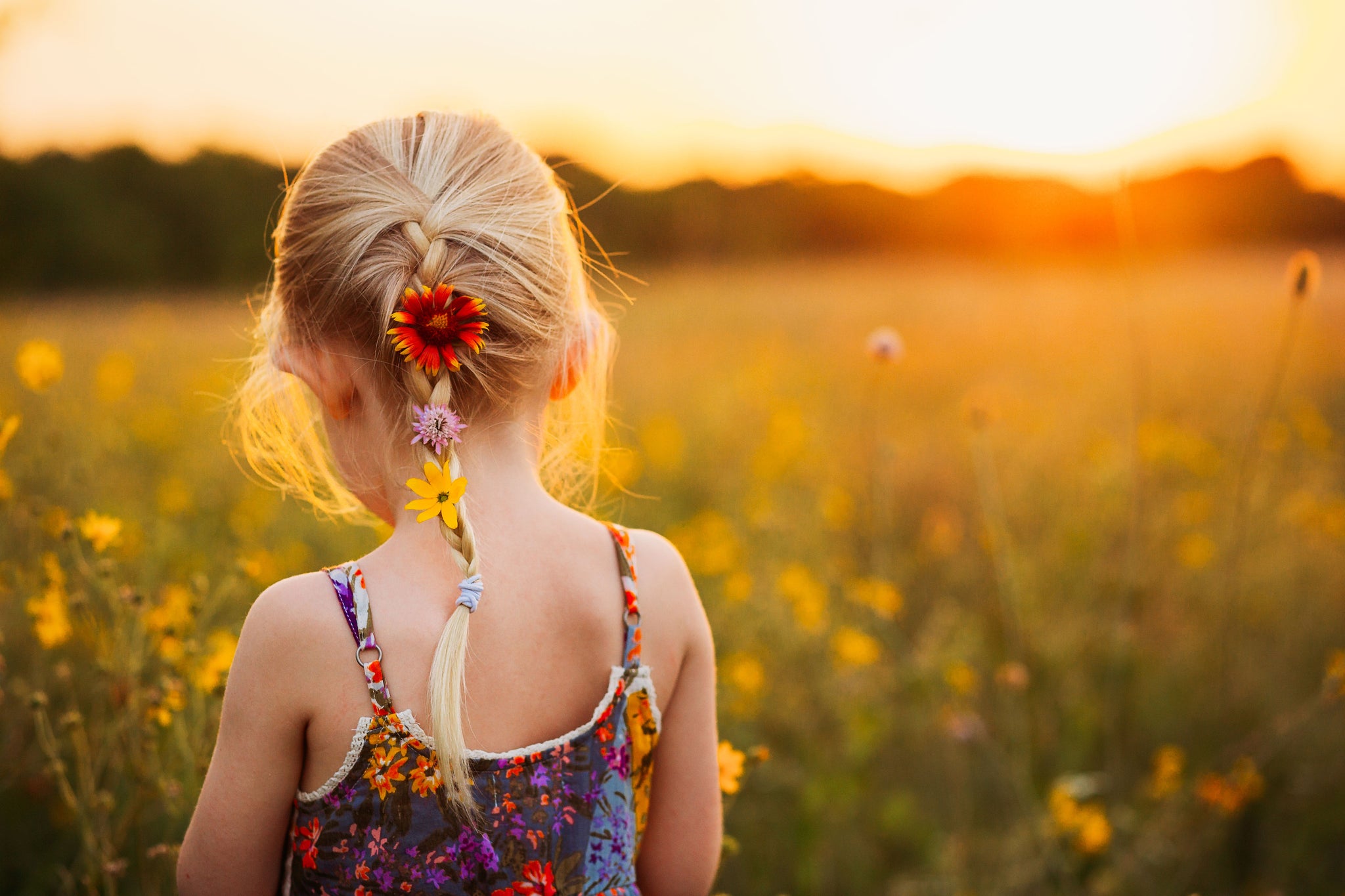 Coffee with Creatives: Tips on Capturing Dramatic Skies with Libby Grohmann