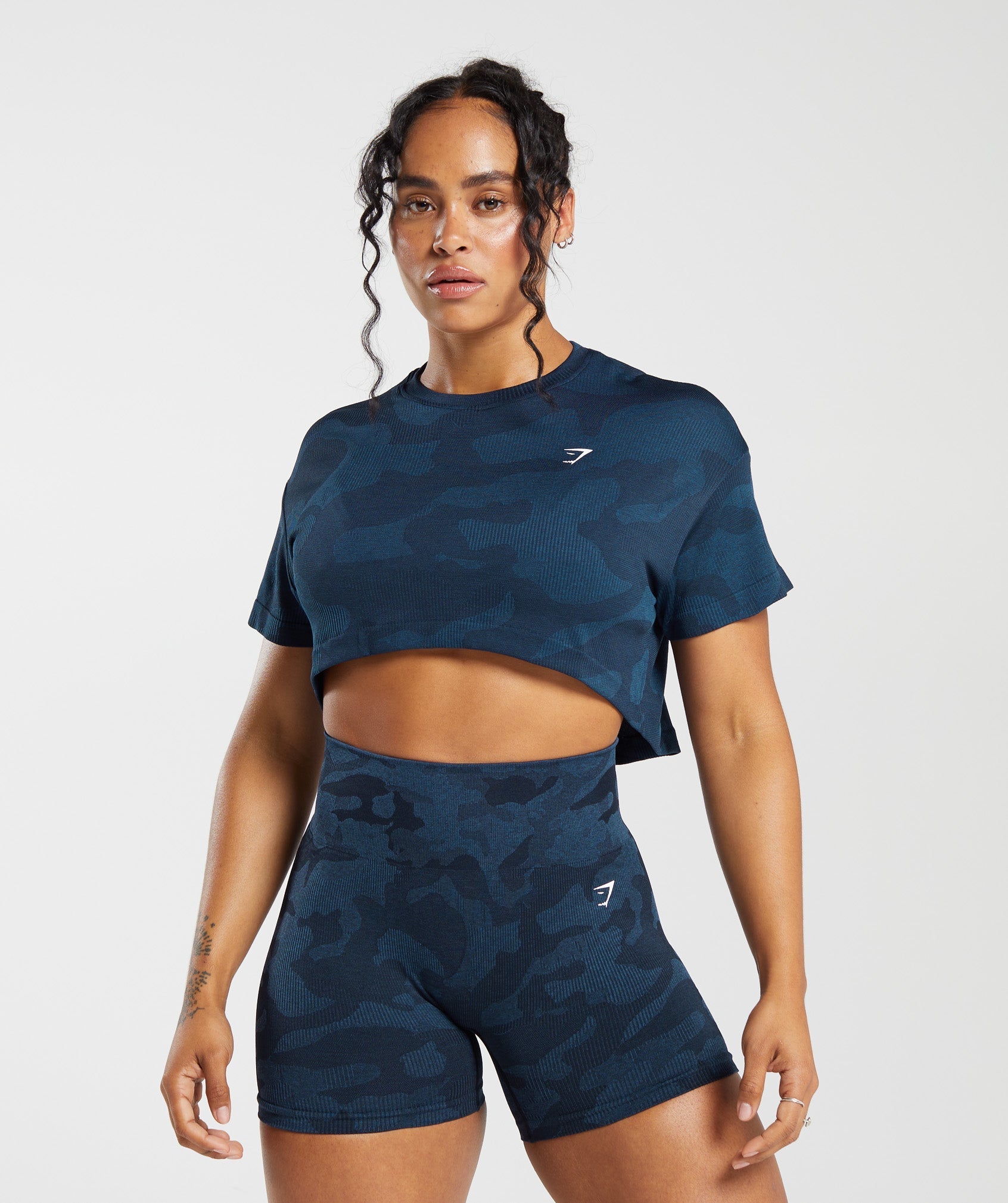 Gymshark Adapt Camo Seamless Ribbed Crop Top - Midnight Blue/Ash