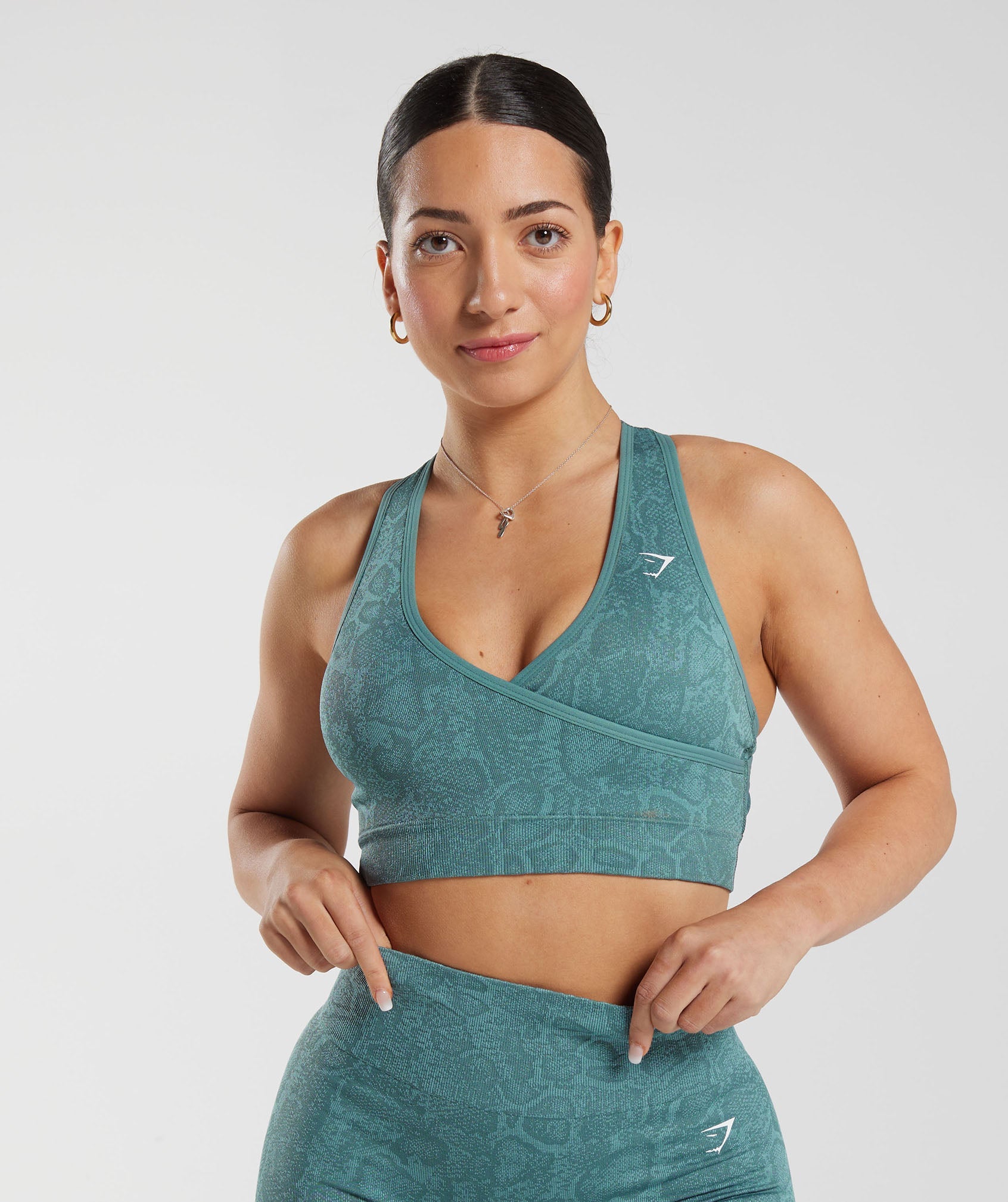 Gymshark adapt Camo Seamless bra Size Medium Green - $20 (60% Off