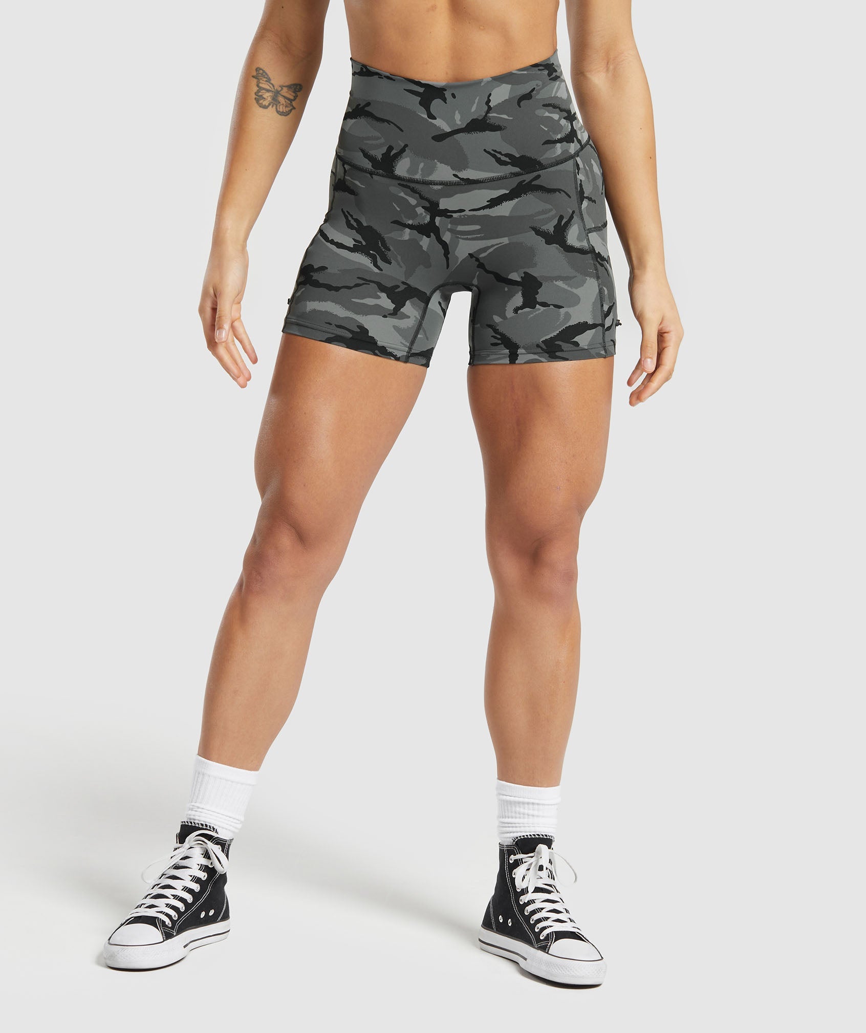 Gymshark Pull-On Graphic Camo Shorts Raspberry Red Print Womens