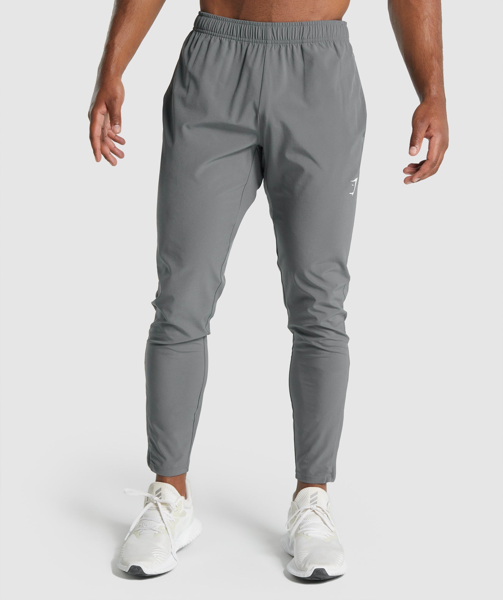 Gymshark Mens L Charcoal Gray Arrival Woven Joggers Windbreaker