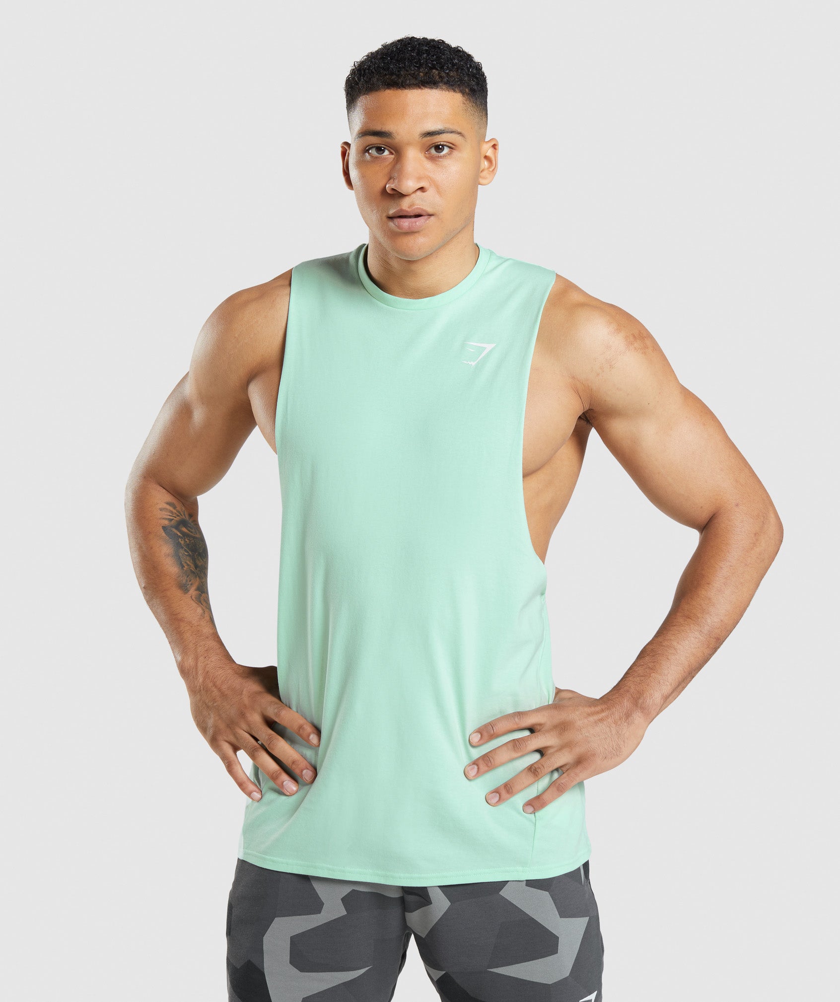 Gymshark React Drop Arm Sleeveless Training Tank Shirt Grey White Men's  Size XL
