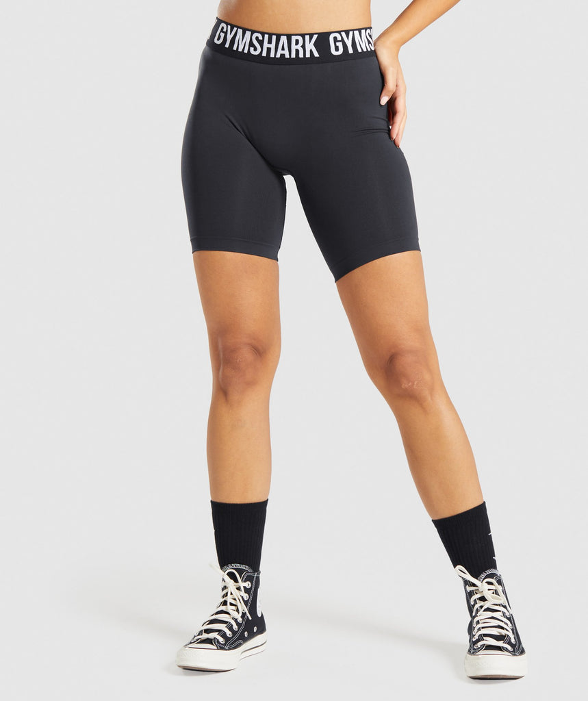 seamless cycling shorts