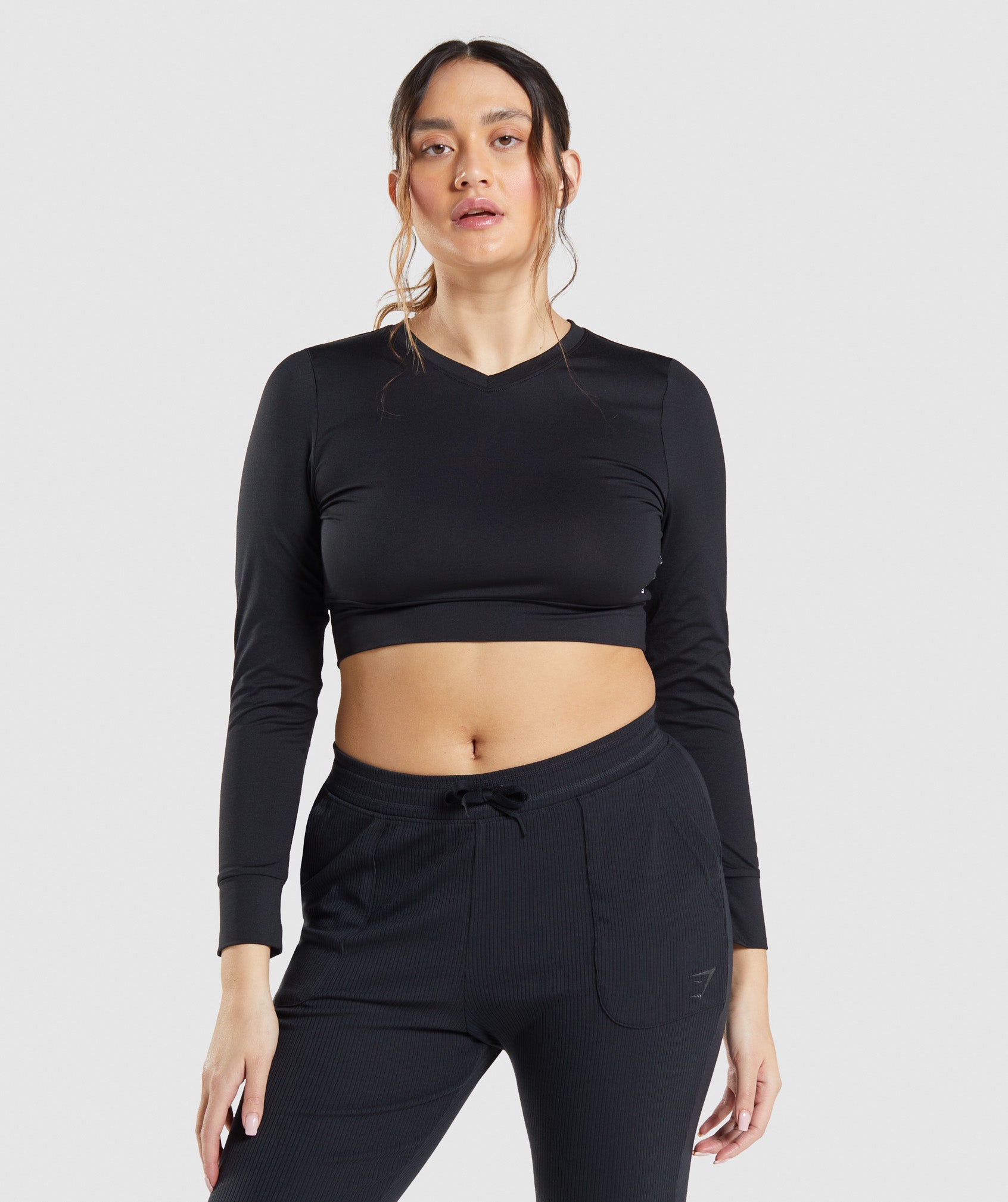 Gymshark Workout Crop Top Womens Size M Black Long Sleeve Open