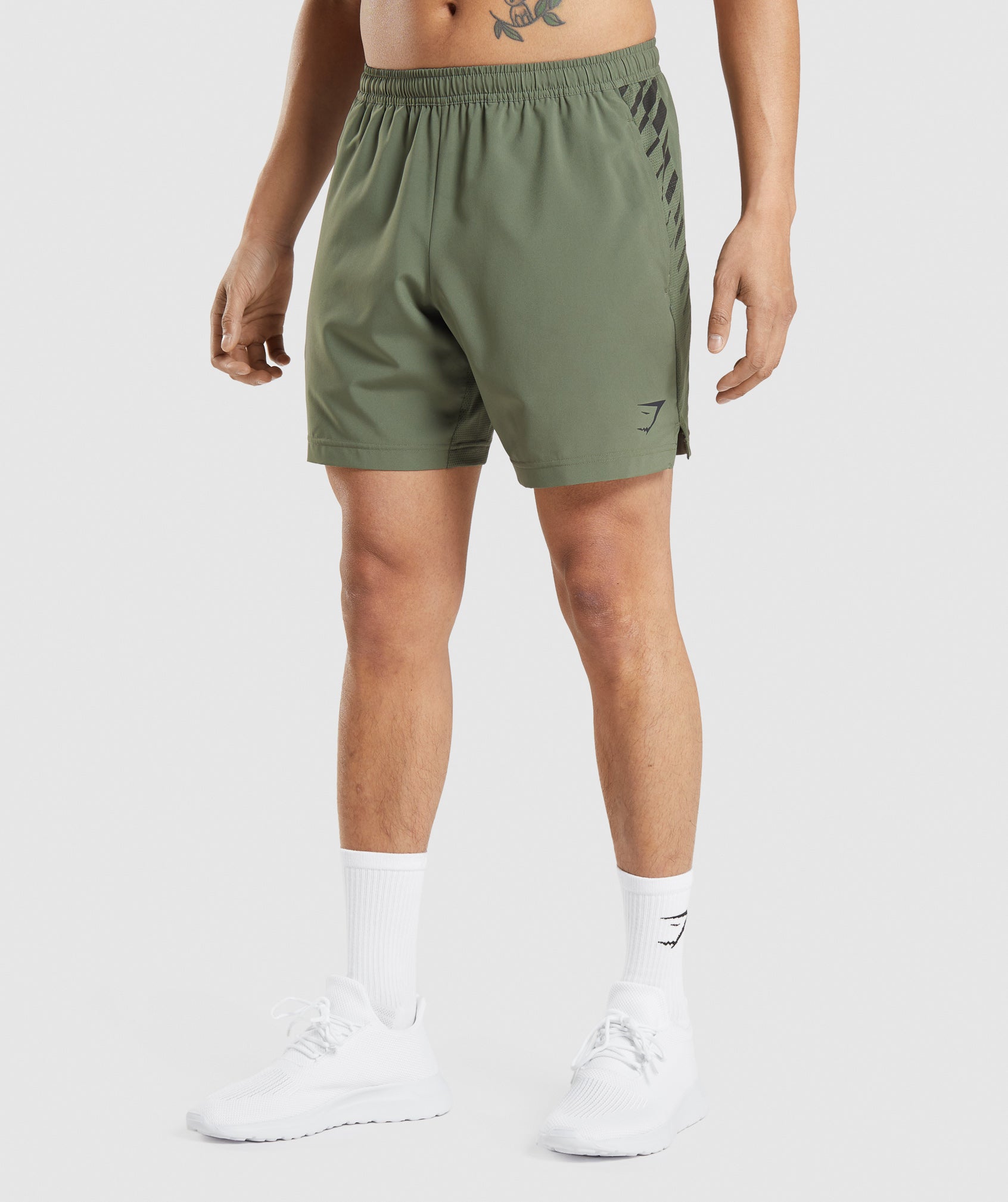 Gymshark Sport Stripe 7 Shorts - Core Olive