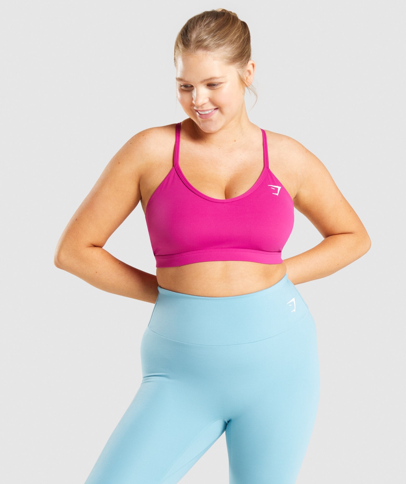 Gymshark V Neck Training Sports Bra - Pink Size M - $29 (51% Off Retail) -  From delell