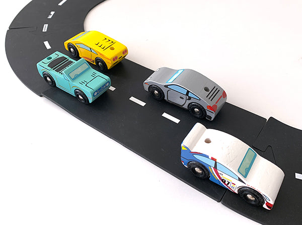 Waytoplay roads | Le Toy Van toys | Lucas loves cars