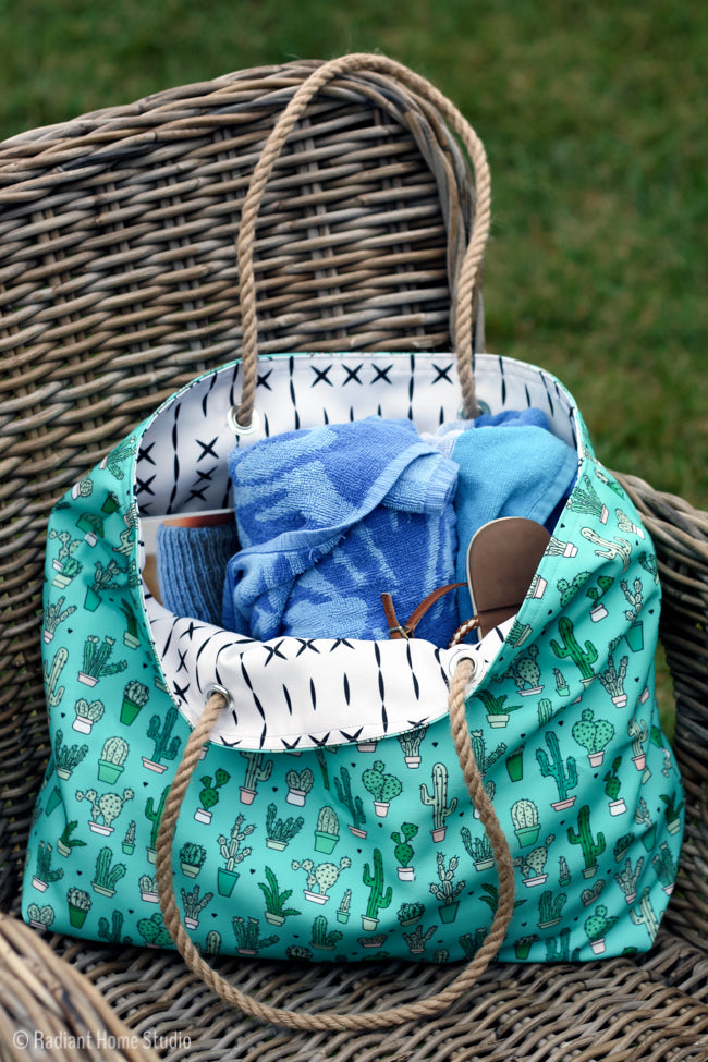 Beach Tote tutorial from Radiant Home Studio