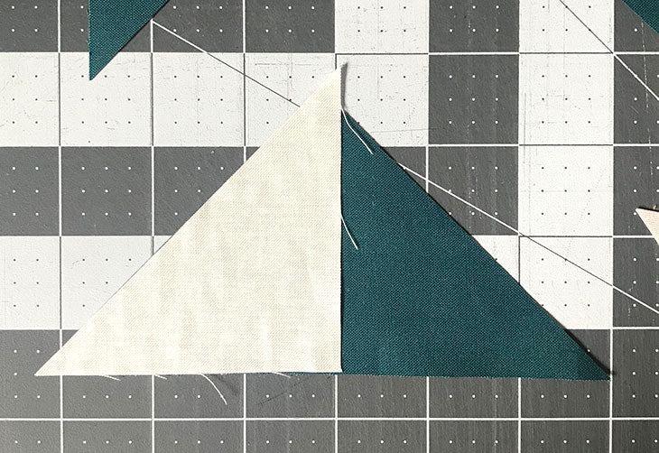 Flying Geese quilt block tutorial