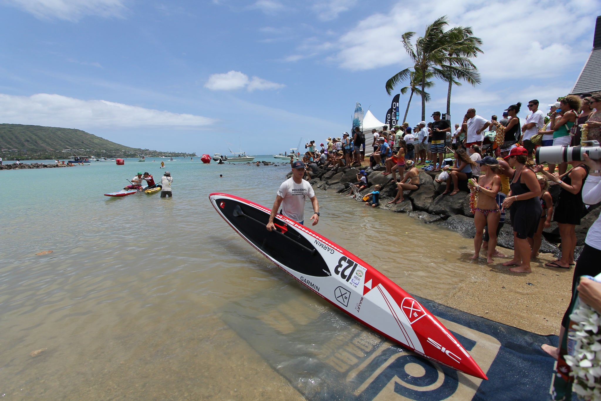 Jimmy Spithill Finishes Molokai to Oahu 2014 - Bluesmiths