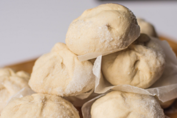 frozen_bread_roll_dough