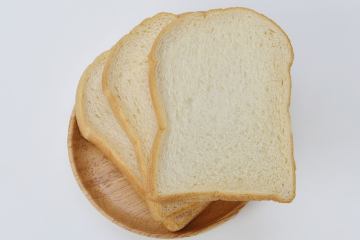 white_sliced_bread
