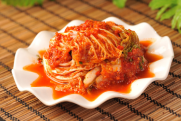 kimchi_on_a_plate