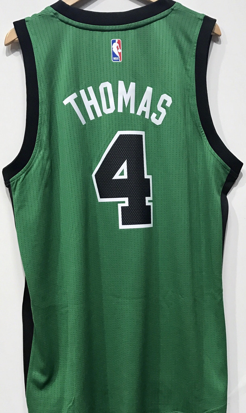 isaiah thomas shirt celtics