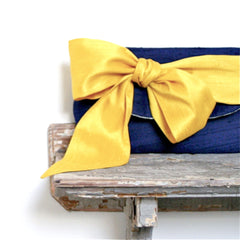 navy_blue_bridesmaid_clutches