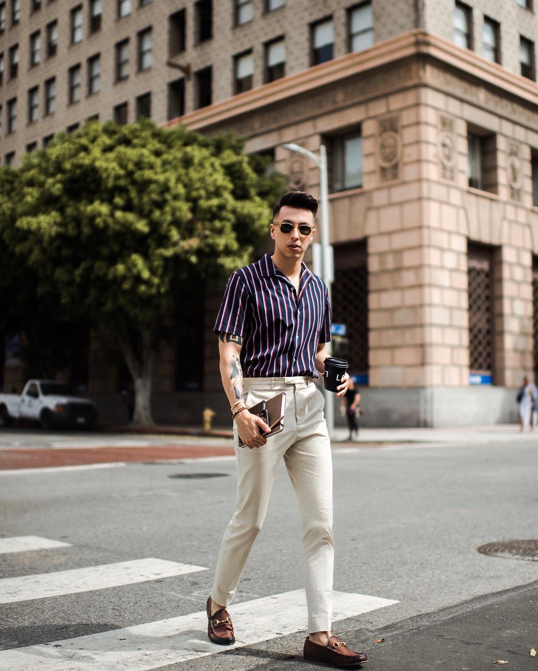 Love wearing beige pants? Look no further. We've curated 5 most amazing beige outfit ideas for men that you won't want to try. #beige #pants #outfits #mens #fashion #street #style