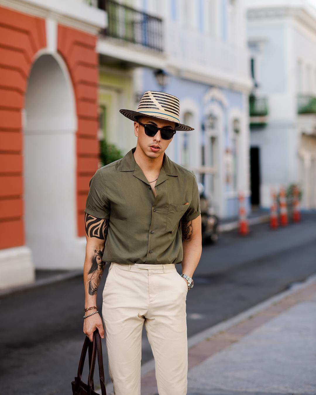 Love wearing beige pants? Look no further. We've curated 5 most amazing beige outfit ideas for men that you won't want to try. #beige #pants #outfits #mens #fashion #street #style