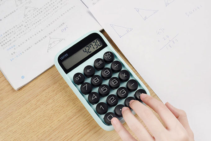 Kickstarter - Digit Calculator 