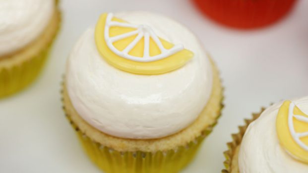 Lemon Cupcakes - Fruit Cupcakes