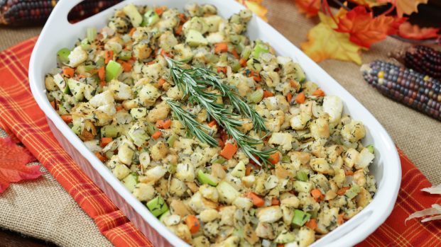 DIY Thanksgiving Dishes - Holiday Stuffing