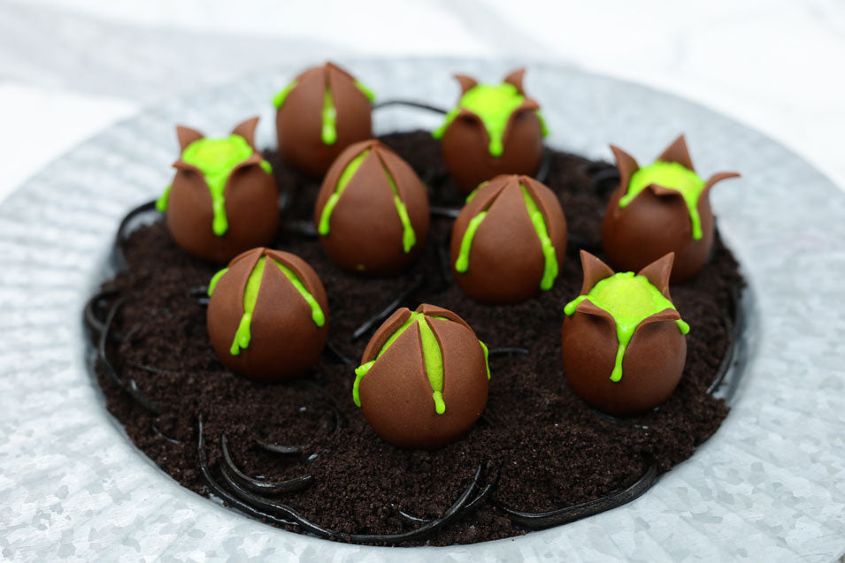 Alien Egg Cake Balls from Nerdy Nummies